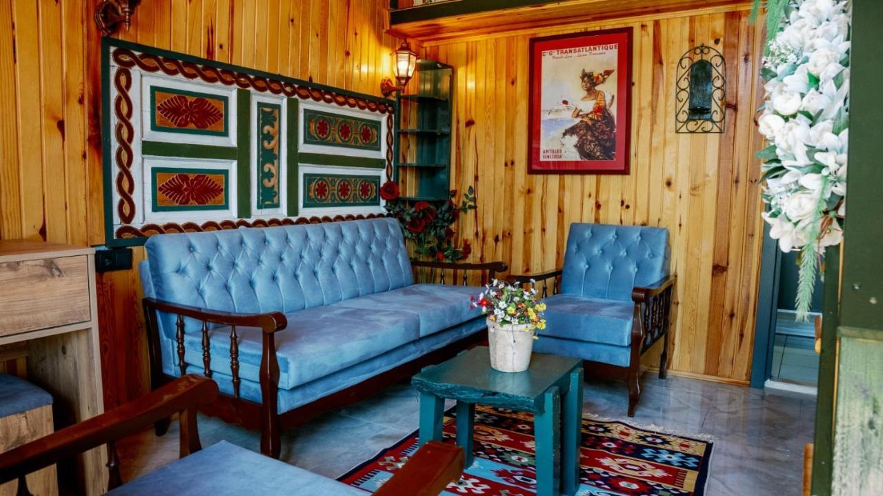 Serender Bungalov Bed & Breakfast Foça Ngoại thất bức ảnh