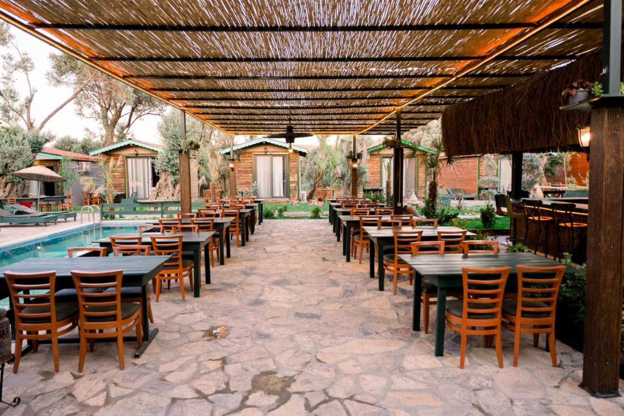 Serender Bungalov Bed & Breakfast Foça Ngoại thất bức ảnh
